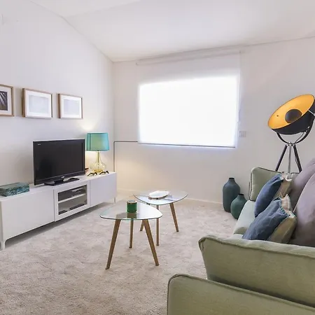 Διαμέρισμα Lovelystay - Olive In Principe Real